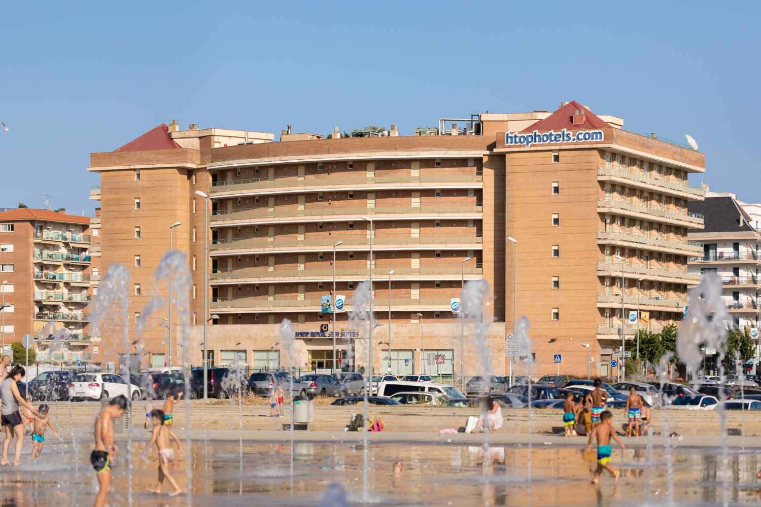 Main image